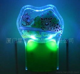 夜间光语的制造者 工厂视角下的LED小夜灯生态图谱